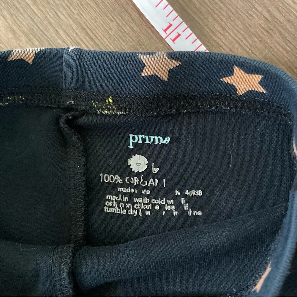 Primary Kids Pajama Set Size 6-7 Black Long Sleeve Stars and Moon Organic Cotton